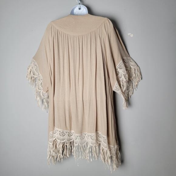 Umgee USA M/L Beige Boho Fringe Kimono Cardigan Crochet Trim Open Front - Picture 6 of 8